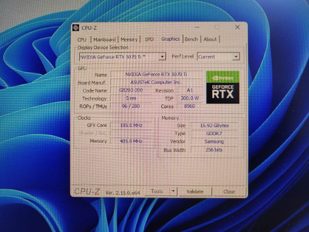 グラフィックボード・グラボ・ビデオカード ASUS 5070Ti TUF-RTX5070TI-O16G-GAMING