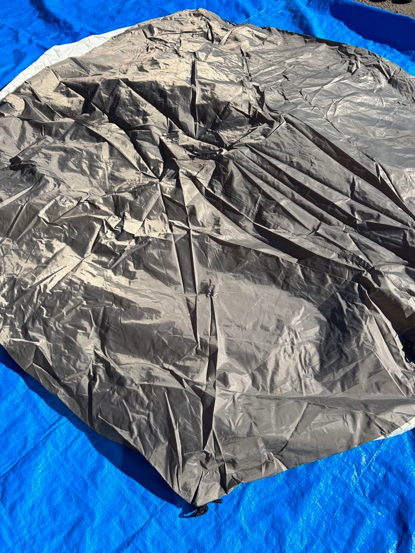 【美品】ホールアース ハーフクーヘンSC 3〜４人用