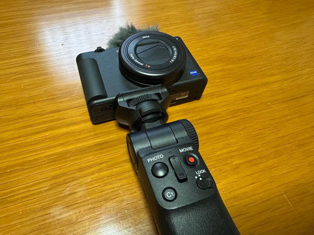【美品】SONY VLOGCAM ZV-1G （グリップ付き）