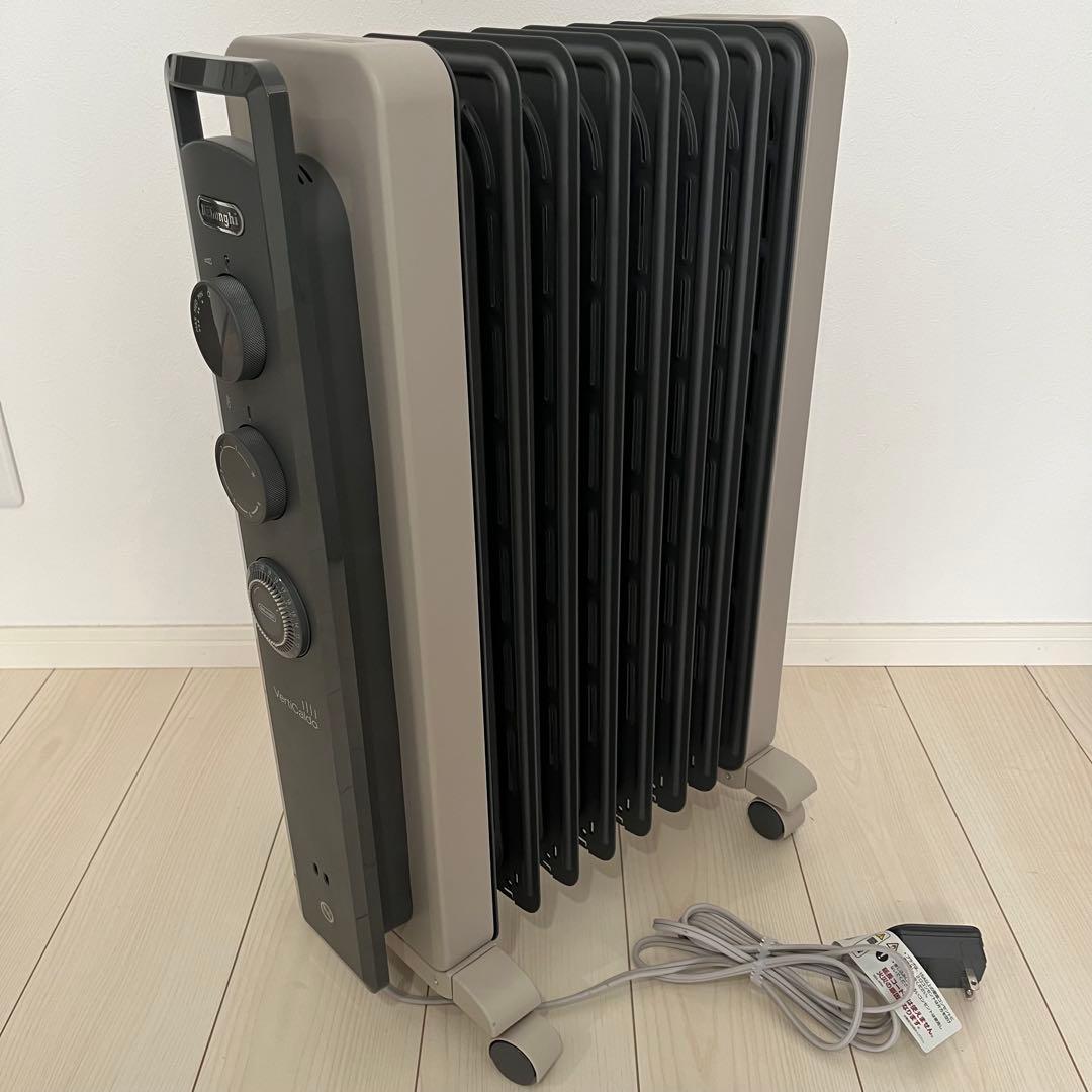 【値下げ】デロンギ ヴェルティカルド オイルヒーター ゼロ風暖房