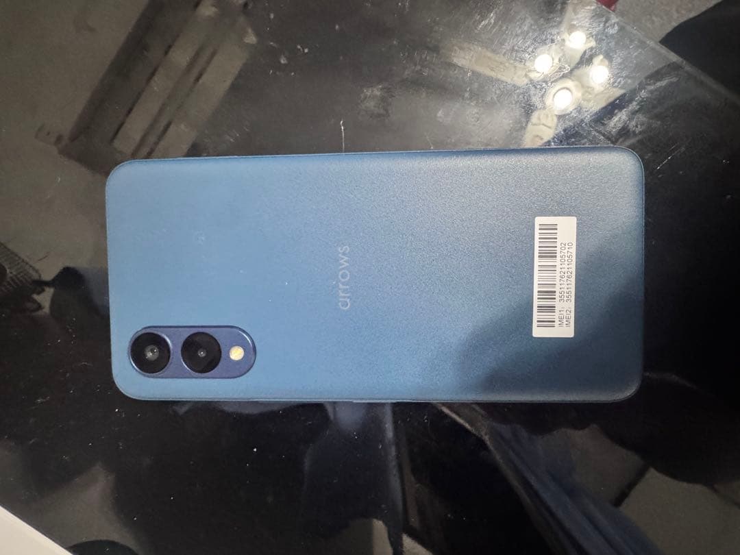 arrows 青 6.1インチ スマートフォン 本体