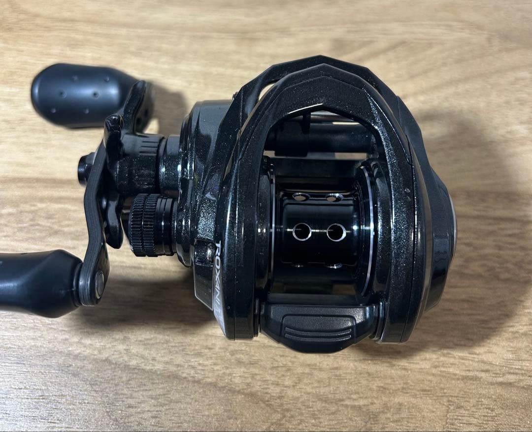 【修行中です。】アブガルシア　ロキサーニ7-L 左巻き＋BF8純正スプール