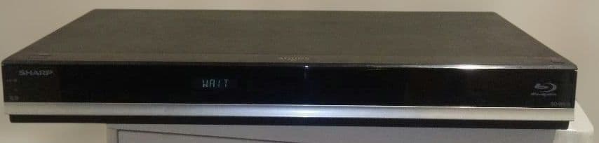 SHARP AQUOS ブルーレイレコーダー BD-W570 2番組同時録画可能