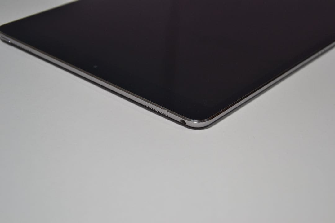 iPad Pro 10.5インチ Wi-Fi スペースグレイ 64GB