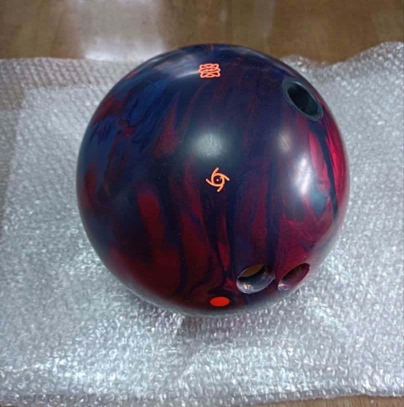 PHYSIX フィジックス　初代　未使用　ドリル済　ボウリング　ストーム