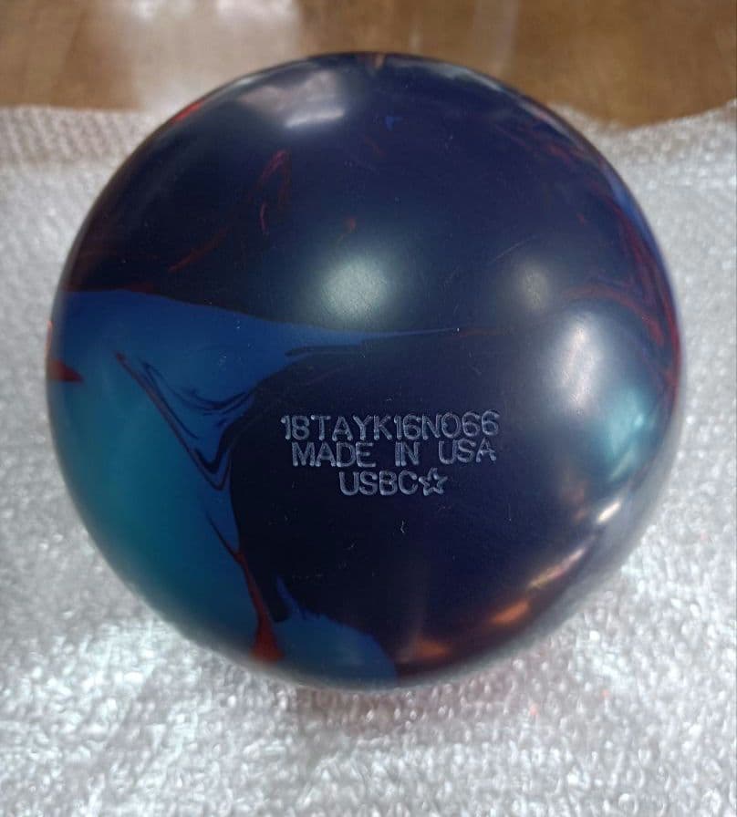 PHYSIX フィジックス　初代　未使用　ドリル済　ボウリング　ストーム