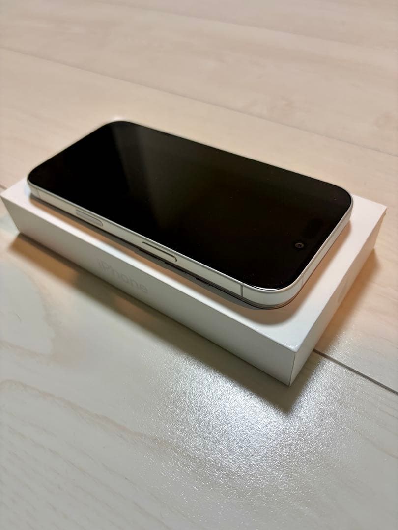 iPhone 16 128g sim フリー ホワイト 本体 Apple