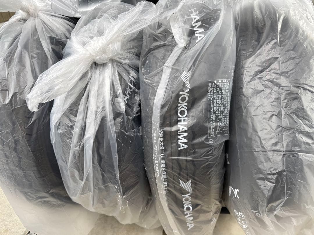 ハイエースタイヤホイール新車外し