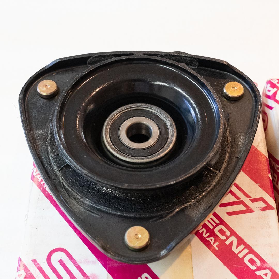 STi 強化ストラットマウント GC8 1台分セット｜未使用品・送料無料