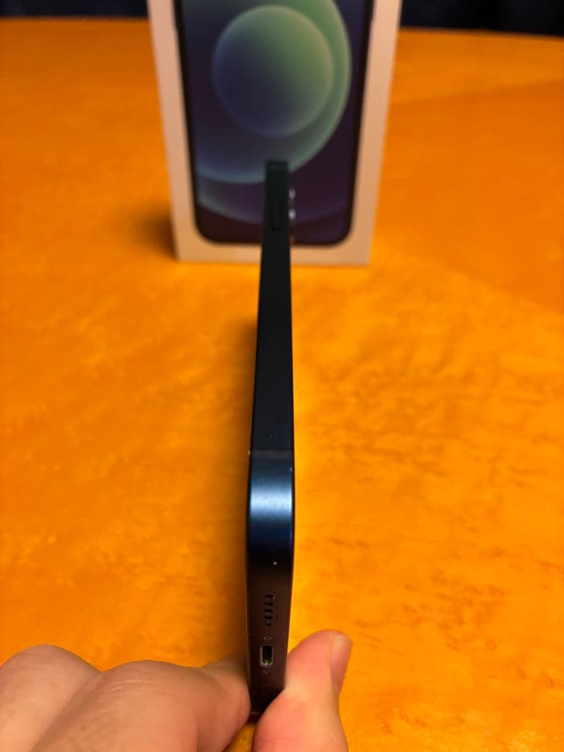 Apple iPhone 12 本体 青※充電ケーブルは同梱していないためご注意