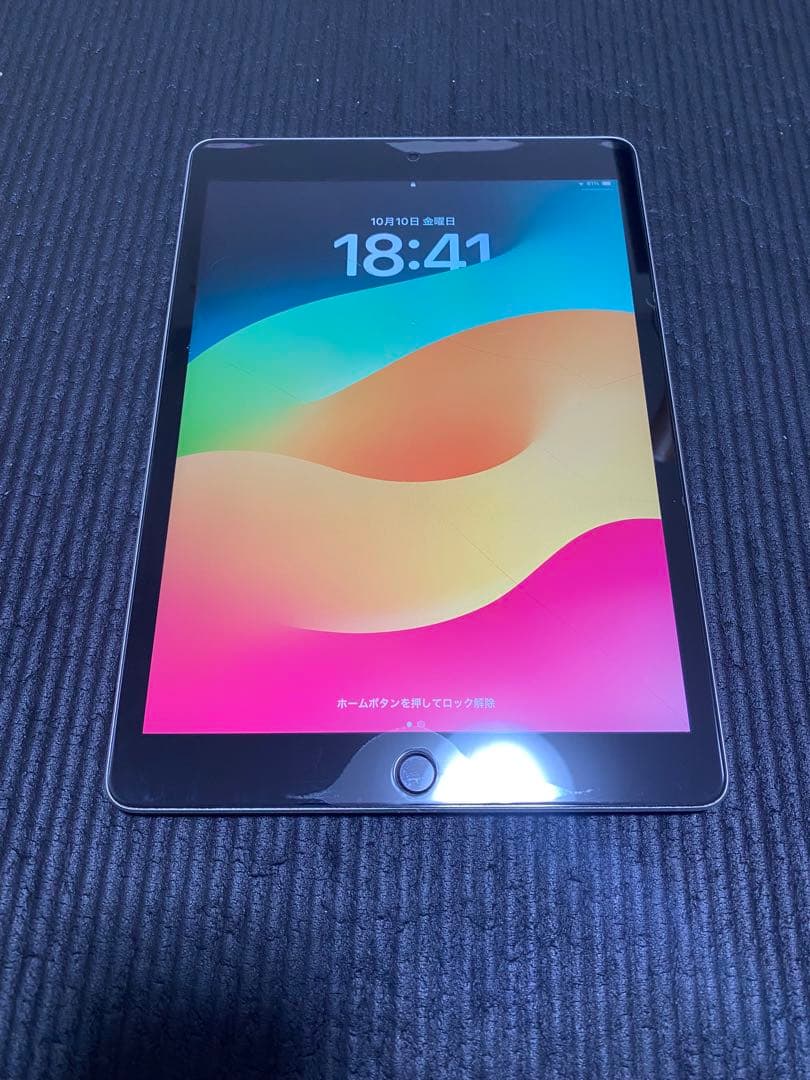 iPad 第9世代　Wi-Fiタイプ　64GB 12時間以内発送 最大容量95%