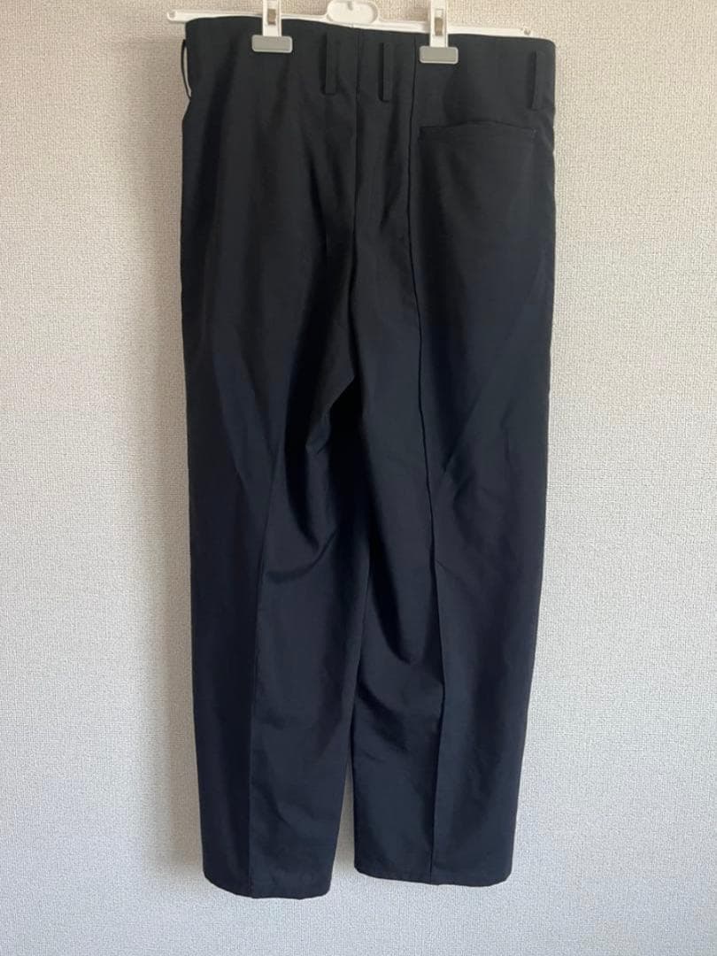 OVERCOAT センタープレス スラックス 黒 1