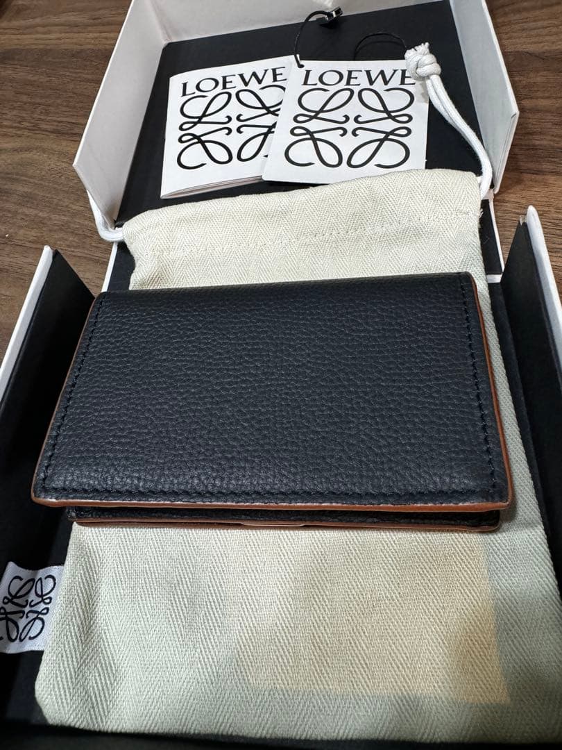 LOEWE アナグラムビジネスカードホルダー