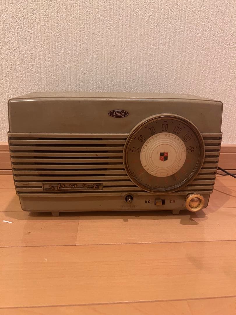 【ジャンク品扱い】 シャープラジオ 5X-76型