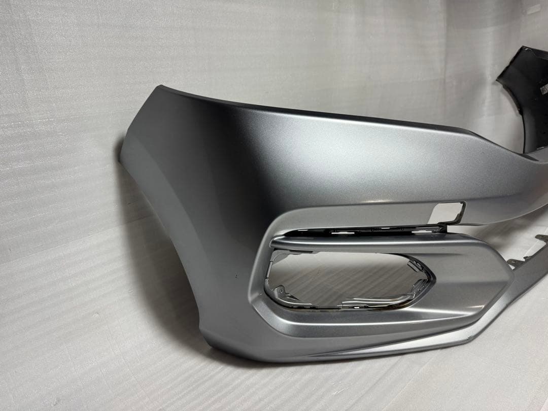 【要補修】ホンダ フィット GK3 純正 フロントバンパー NH830M 中古