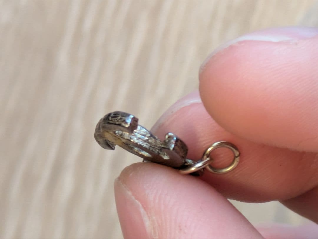 たくや　シャネル　ロゴ　ペンダントトップ