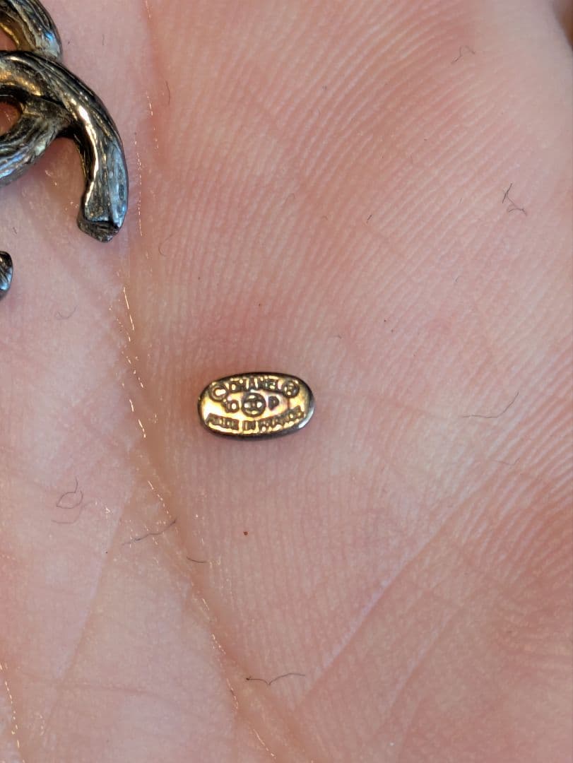 たくや　シャネル　ロゴ　ペンダントトップ