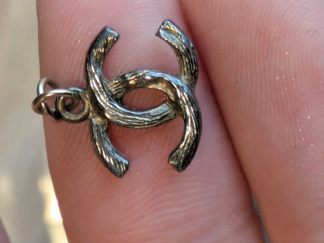 たくや　シャネル　ロゴ　ペンダントトップ