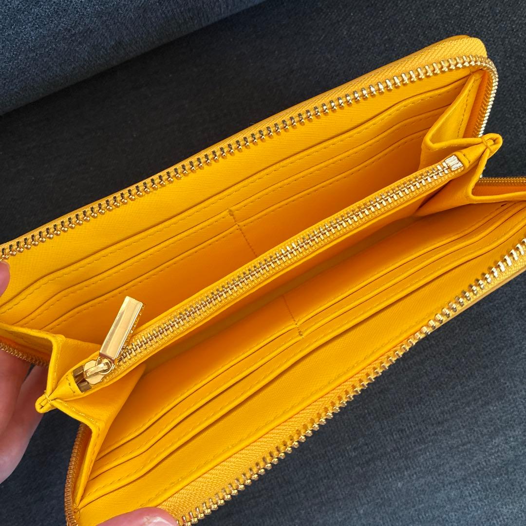 新品タグ付き Tory Burch長財布 トリーバーチ