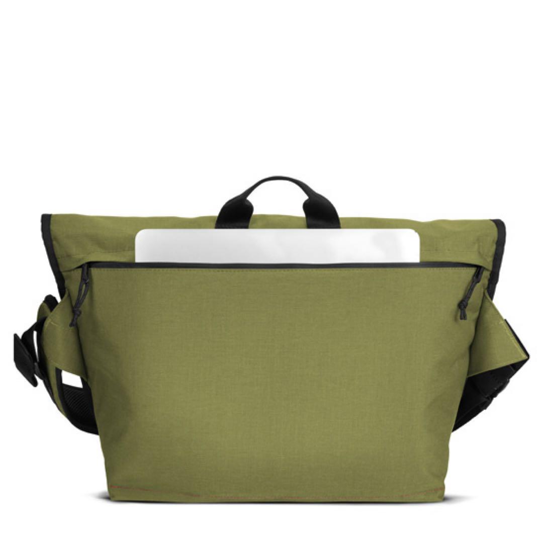 マ*ん様 CHROME クローム　美品　メッセンジャーバッグ オリーブブランチ