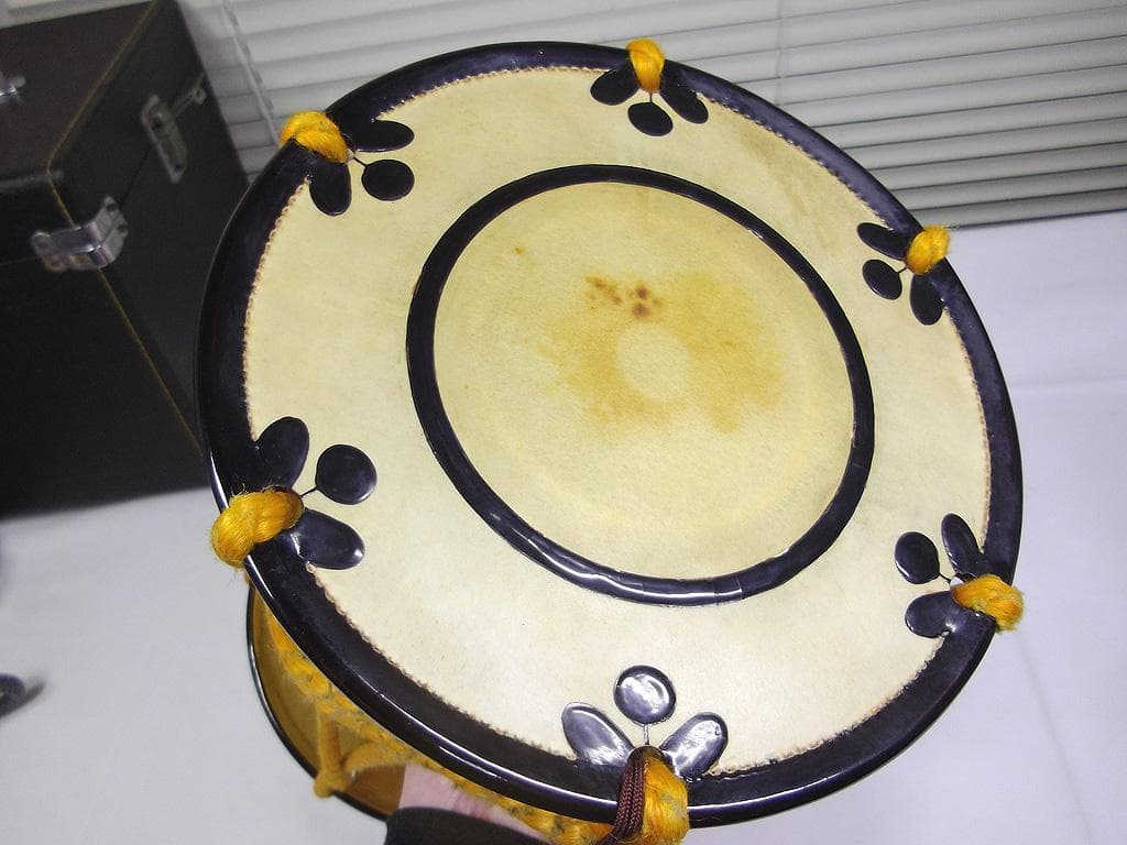 小鼓 締太鼓 鼓太鼓 金蒔絵 本革 能 歌舞伎 雅楽 和楽器