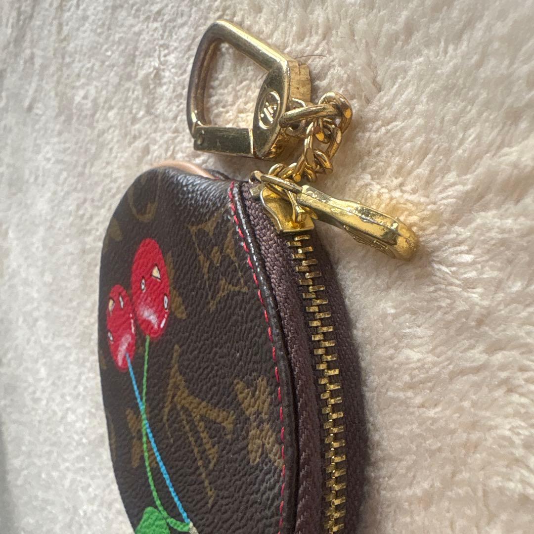 Louis Vuitton チェリー柄 ケース