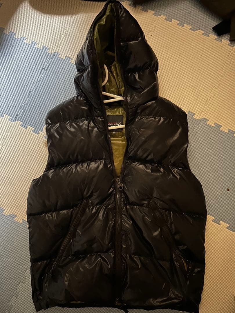 け*う様 DUVETICA フード付きダウンベスト 48 ブラック