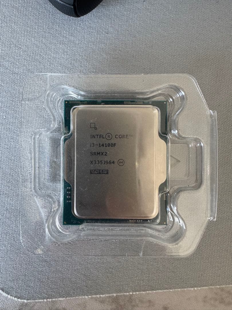 CPU intel core i3 14100f