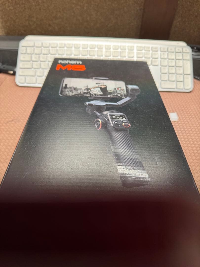 hohem M6 スマホスタビライザーとライトセット