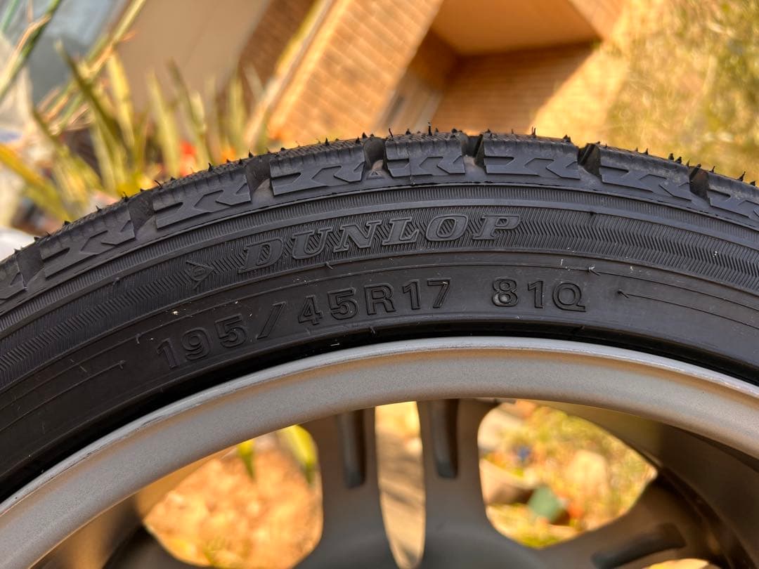 195/45R17 zc33s スタッドレスタイヤ