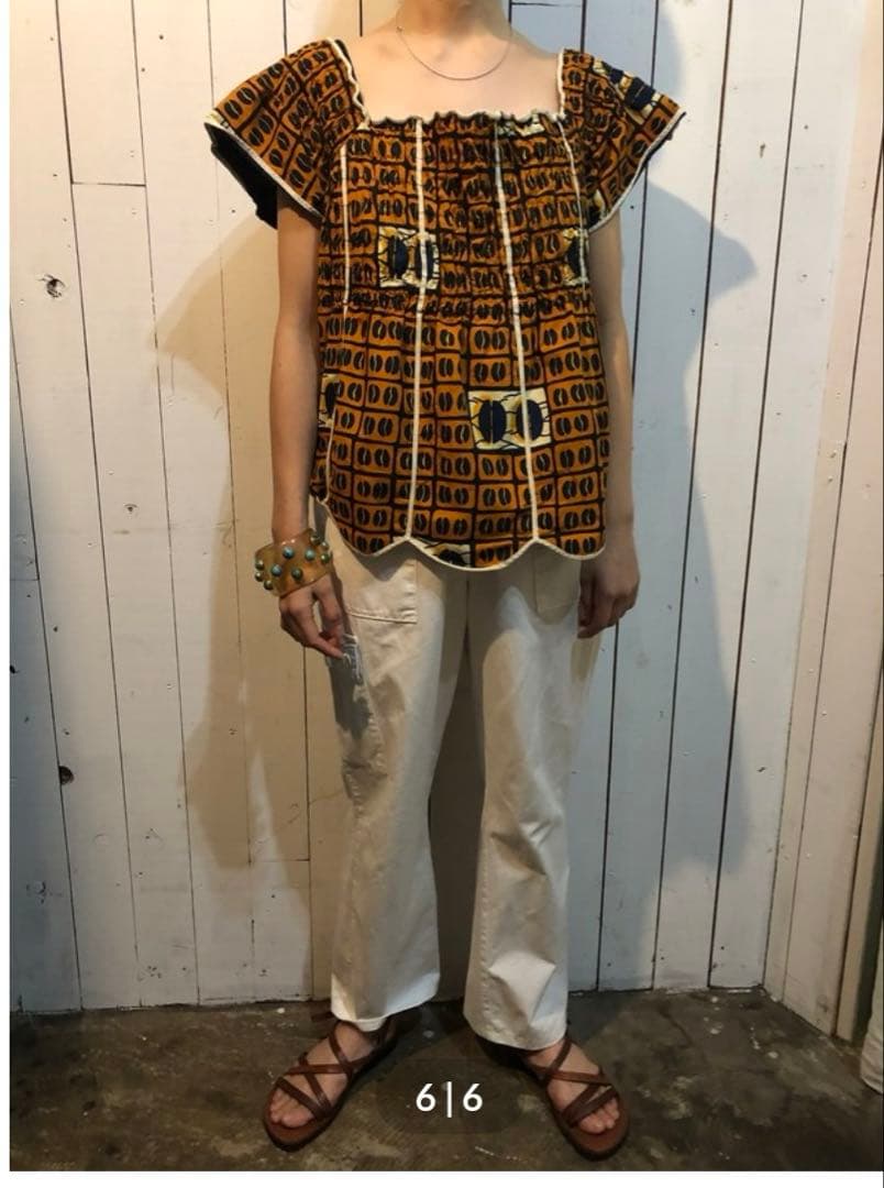 ジャンティークで購入 ルーサイトバングル