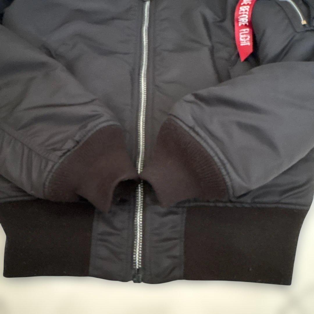 【美品】MA-1 ALPHA INDUSTRIES ブラック　Sサイズ