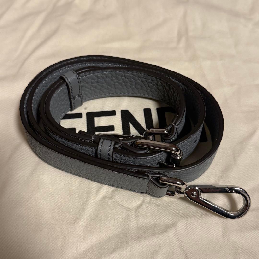 FENDI ピーカブー ISeeUスモール　【未使用品】