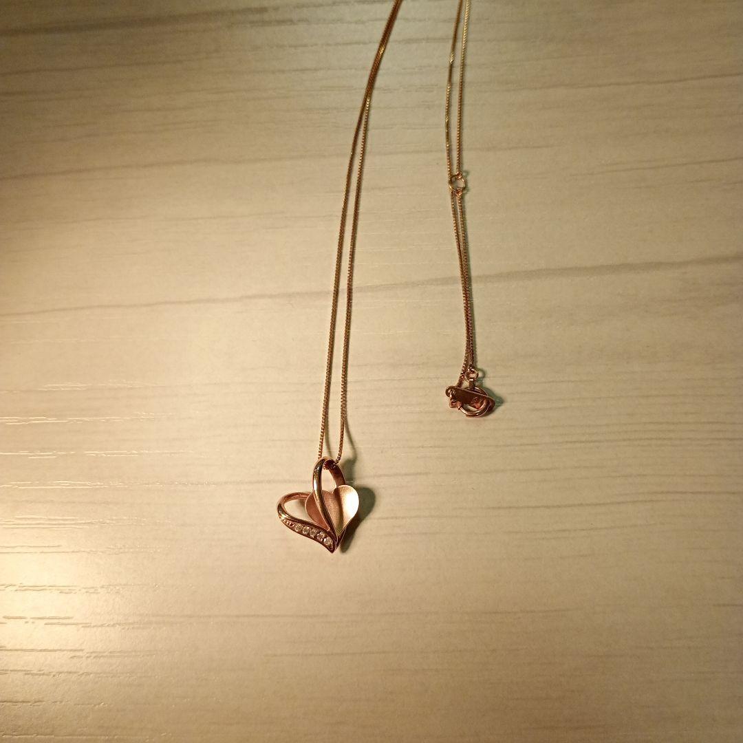 ハート型ペンダントネックレス　ダイヤモンド