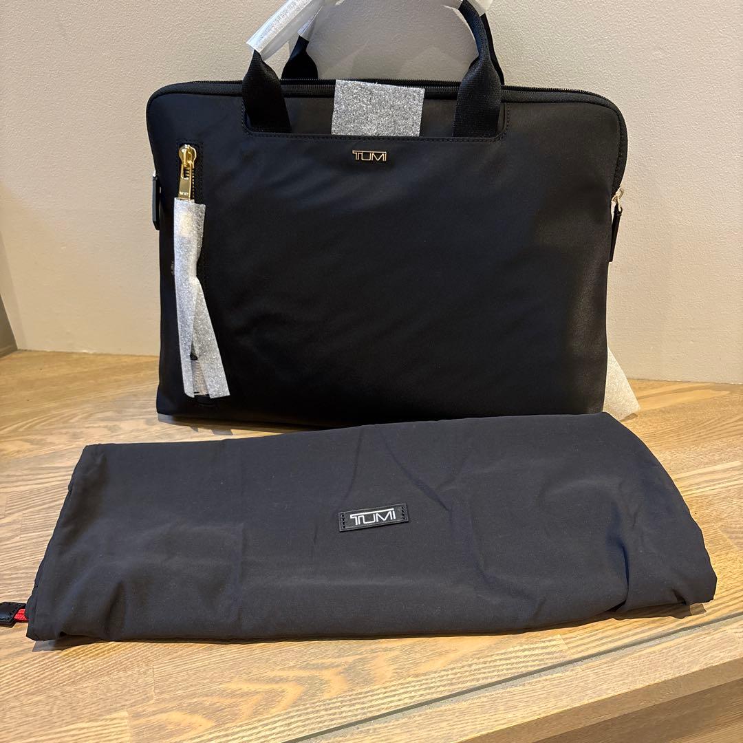 A*I様 値下げ　TUMI VOYAGEUR　「ベニン」ラップトップ・キャリア