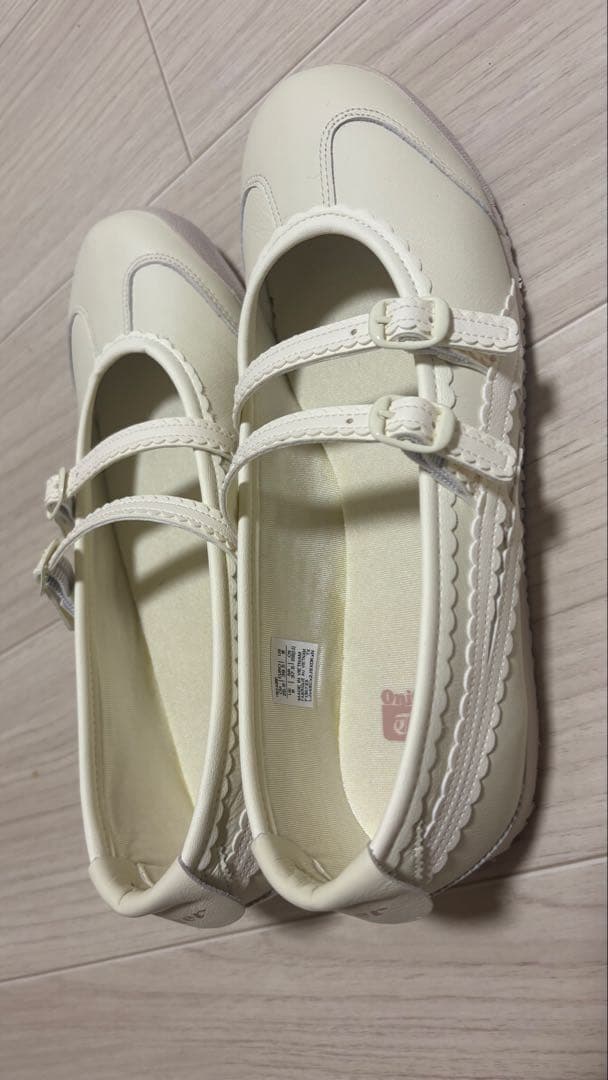 靴 Onitsuka Tiger MEXICO 66 TGRS