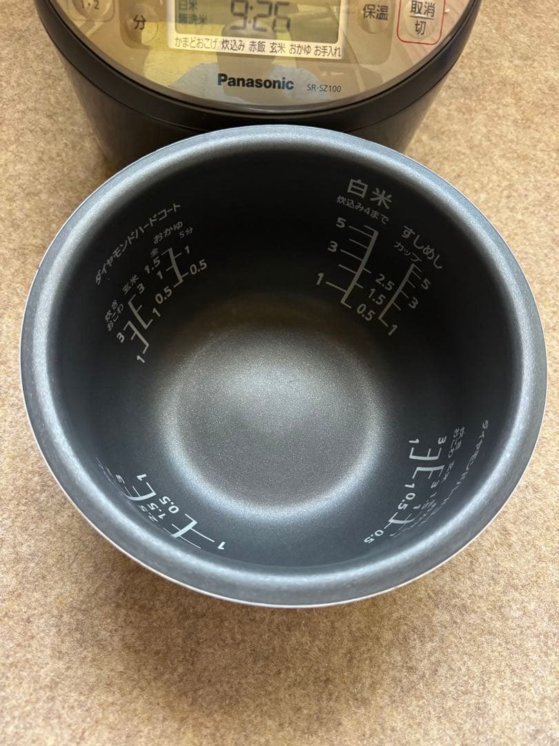 パナソニック 炊飯器 5.5合 スチームIH式 D竈釜 ブラックSR-SZ100