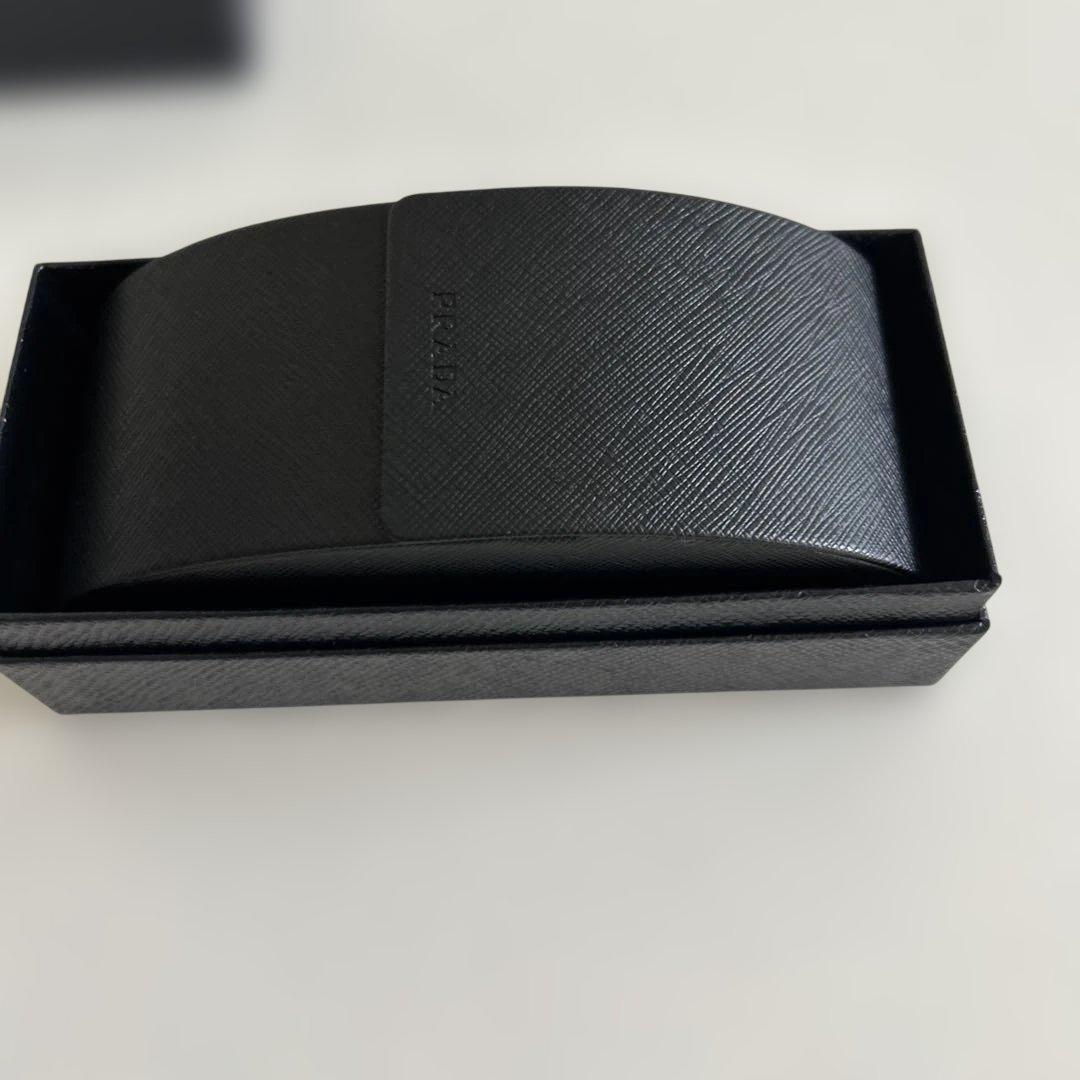 プラダPRADA サングラス　ブラック　マット