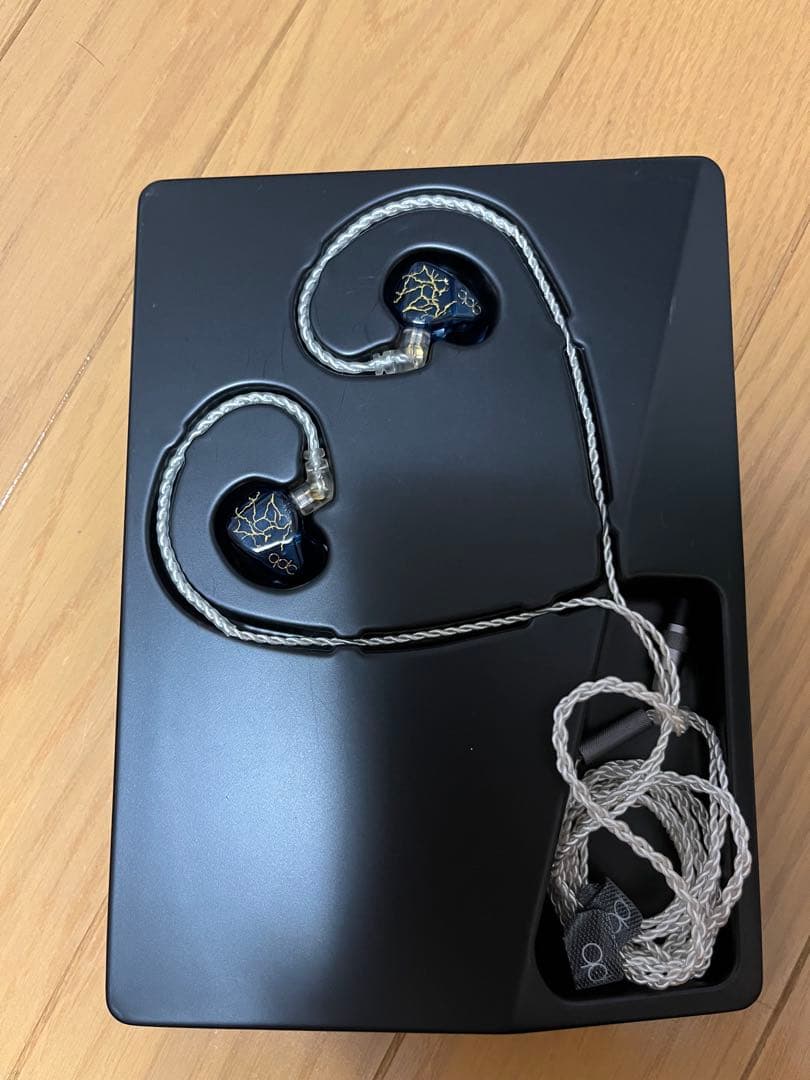 イヤホン qdc Dmagic Solo