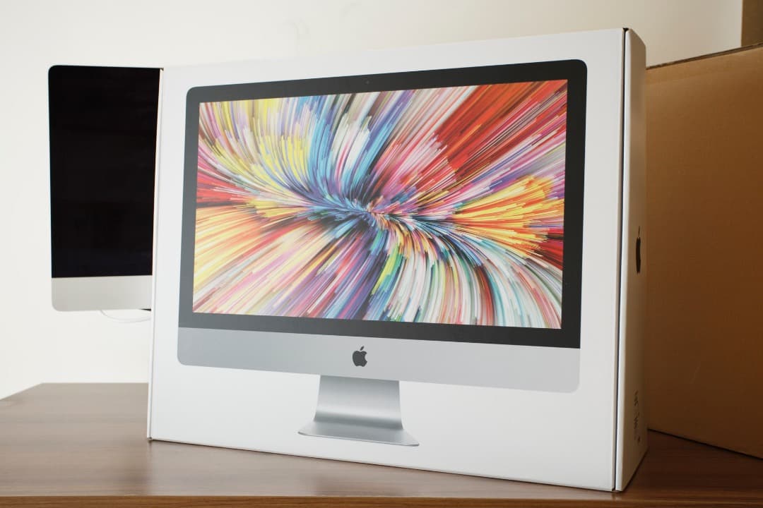 iMac 27インチ 5K 8コア Core i9 40GB 1TB VESA
