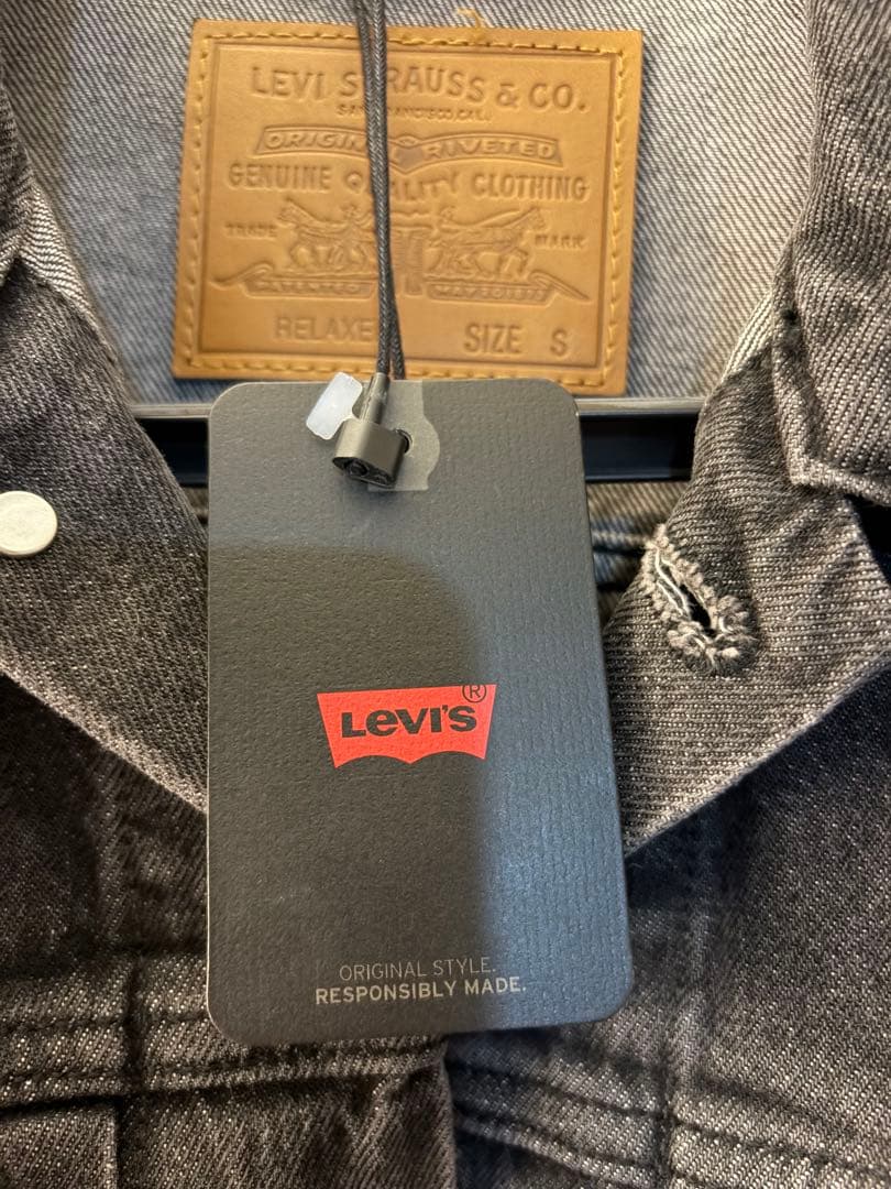 【未使用】Levi's グレー デニムジャケット S ※日本サイズM