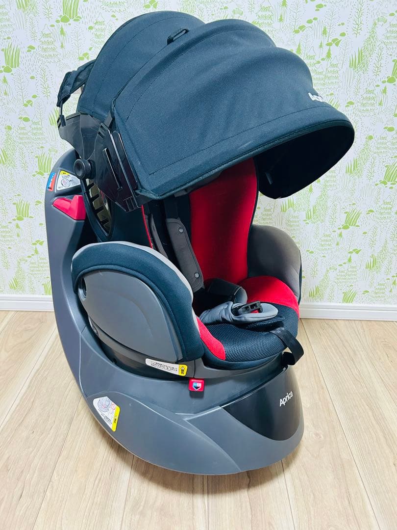 【美品】Aprica チャイルドシート ディアターンプラスプレミアム 新生児