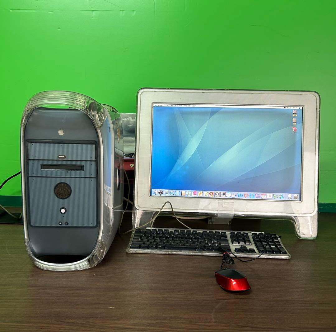 Apple power Mac G4 デュアルCPU500 MHzと黒キーボード