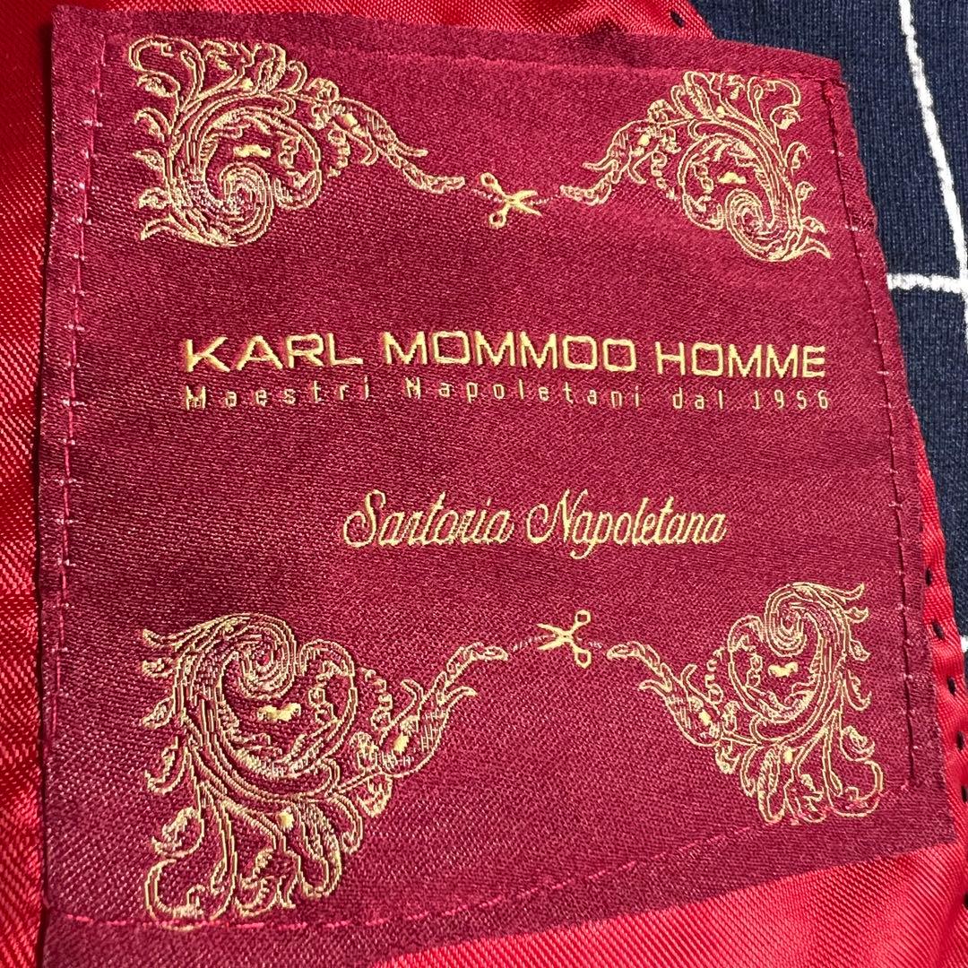 KARL MOMMOO カールモンモー　イタリア高級スーツ　セットアップ　裏地赤