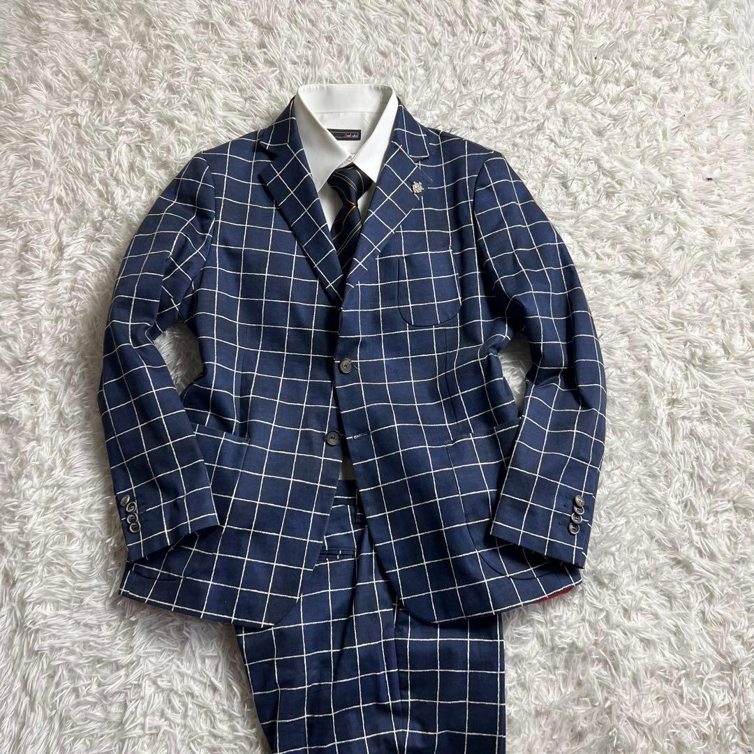 KARL MOMMOO カールモンモー　イタリア高級スーツ　セットアップ　裏地赤