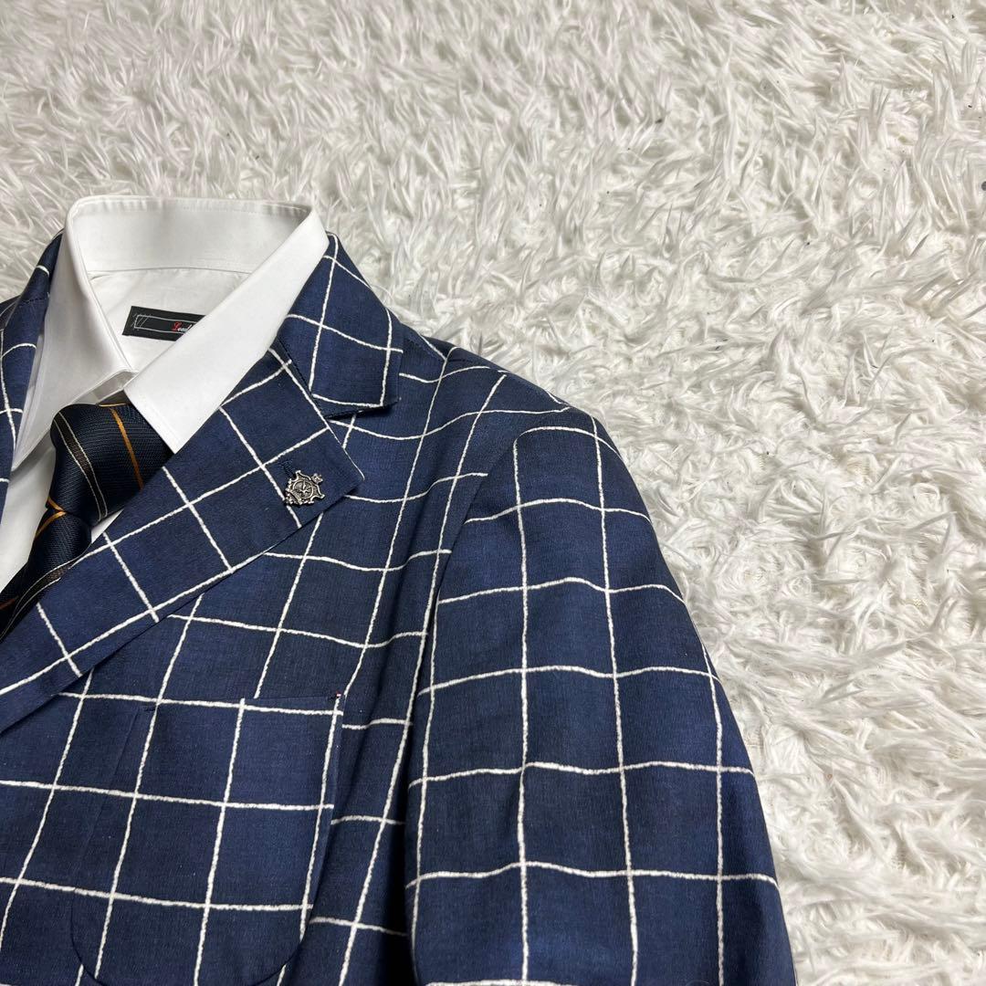 KARL MOMMOO カールモンモー　イタリア高級スーツ　セットアップ　裏地赤