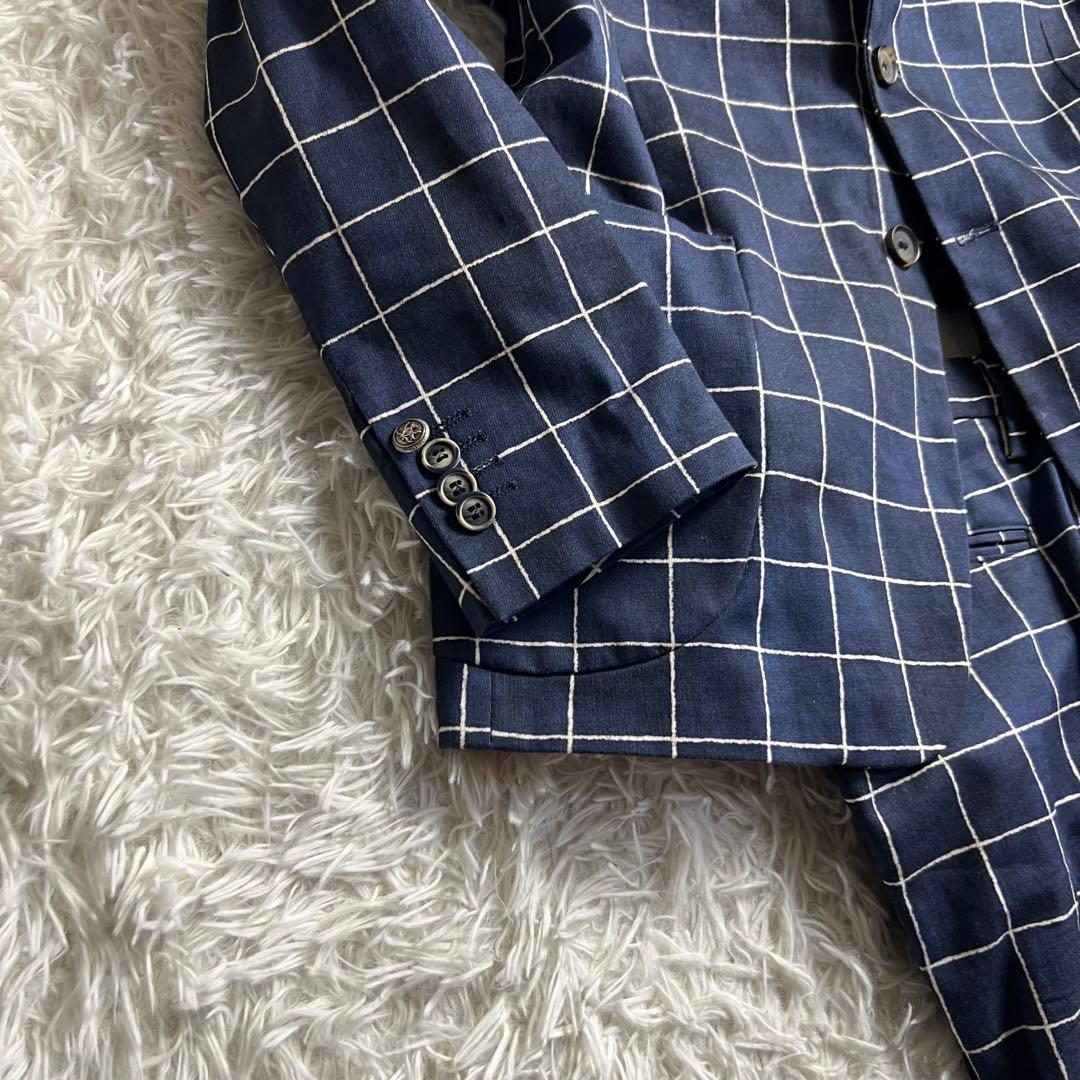 KARL MOMMOO カールモンモー　イタリア高級スーツ　セットアップ　裏地赤