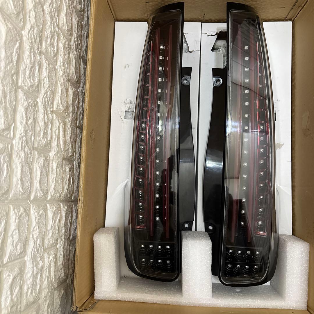 yuachanmanです クリスタル アイLEDテール