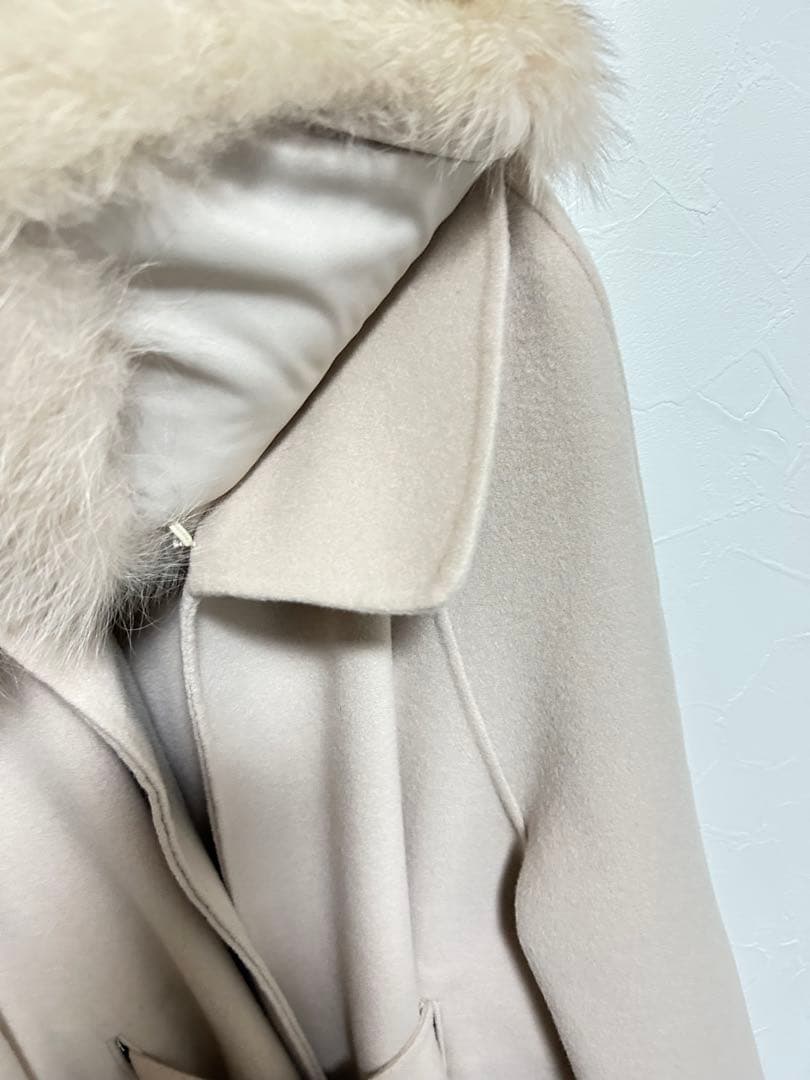 お値下げしました♡ セブンフェアリー　ベージュ ファー襟 ロングコート