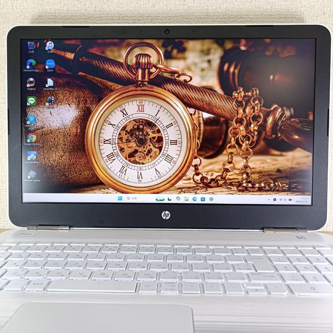ノートPC Windows11 Core i7 SSD メモリ16GB HP 白